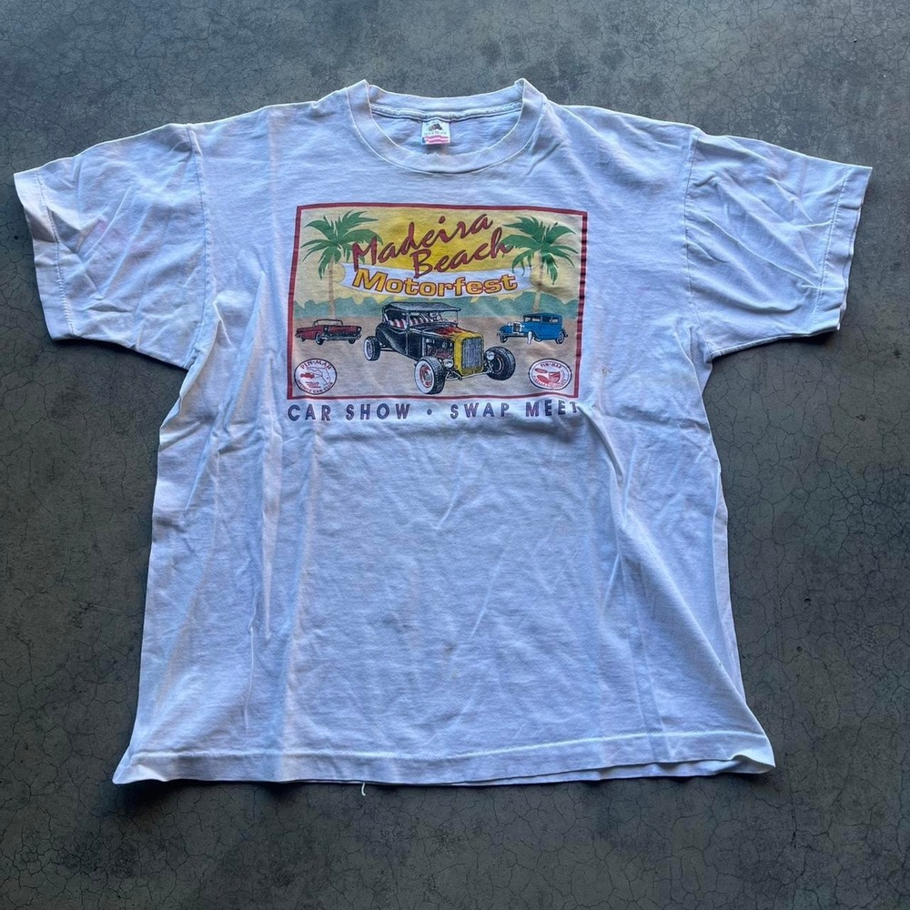 Vintage 90s car graphic tee